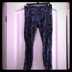 Athleta Powervita Salutation 7/8 Length